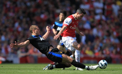 需要依賴其 需要依賴其